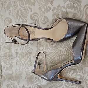 Vince Camuto Nikira Heel in gorgeous Pewter
